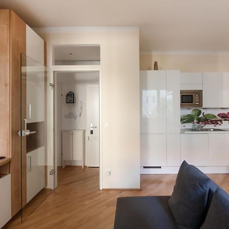 Absolute Ruhelage Im Zentrum Mit Parkplatz Apartment Vienna Luaran gambar