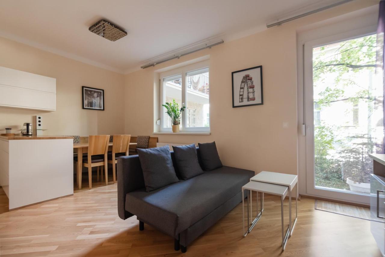 Absolute Ruhelage Im Zentrum Mit Parkplatz Apartment Vienna Luaran gambar