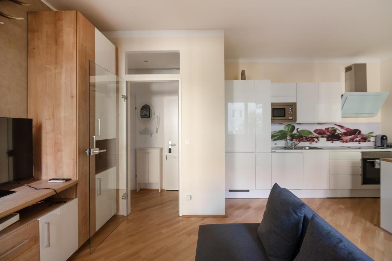 Absolute Ruhelage Im Zentrum Mit Parkplatz Apartment Vienna Luaran gambar