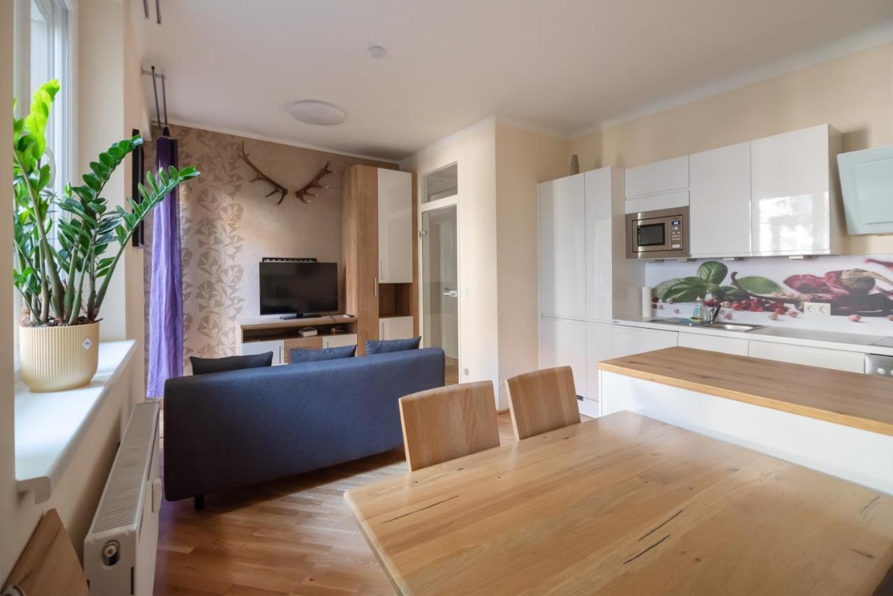 Absolute Ruhelage Im Zentrum Mit Parkplatz Apartment Vienna Luaran gambar
