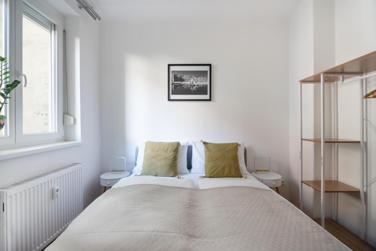 Absolute Ruhelage Im Zentrum Mit Parkplatz Apartment Vienna Luaran gambar